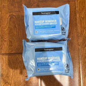 ⭐️2 for $15 NWT Bundle of Neutrogena Fragrance Free Makeup Remover Towelettes 25